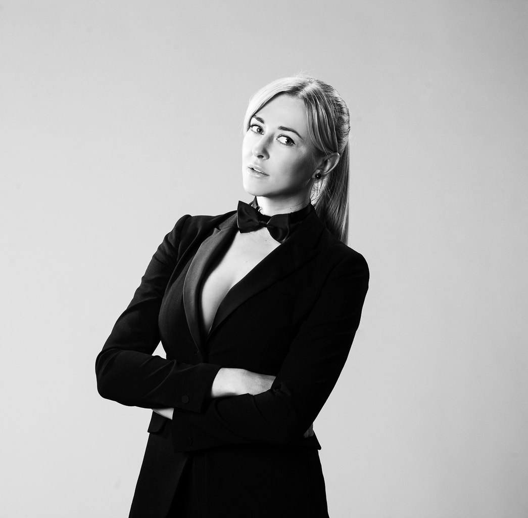 Стилист-визажист Елена Сухова